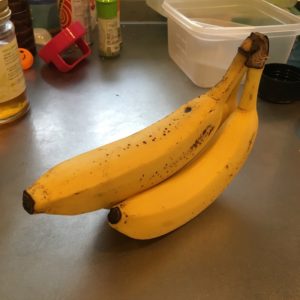 熟れたバナナ